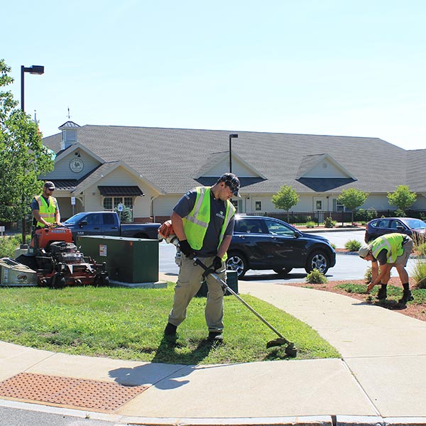 Commercial Landscaping Maintenance In Manchester NH